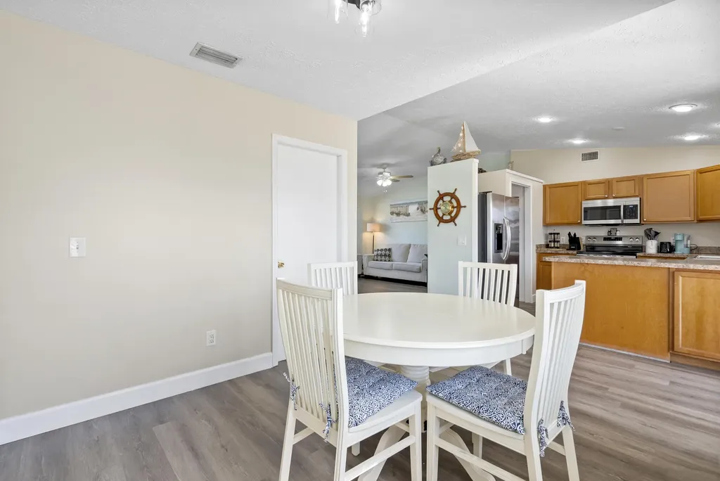 822 SW Harvard Road Port St Lucie FL 34953