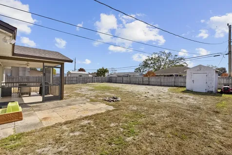 822 SW Harvard Road Port St Lucie FL 34953