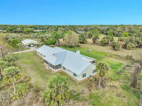 3901 Wild Turkey Trail Okeechobee FL 34974