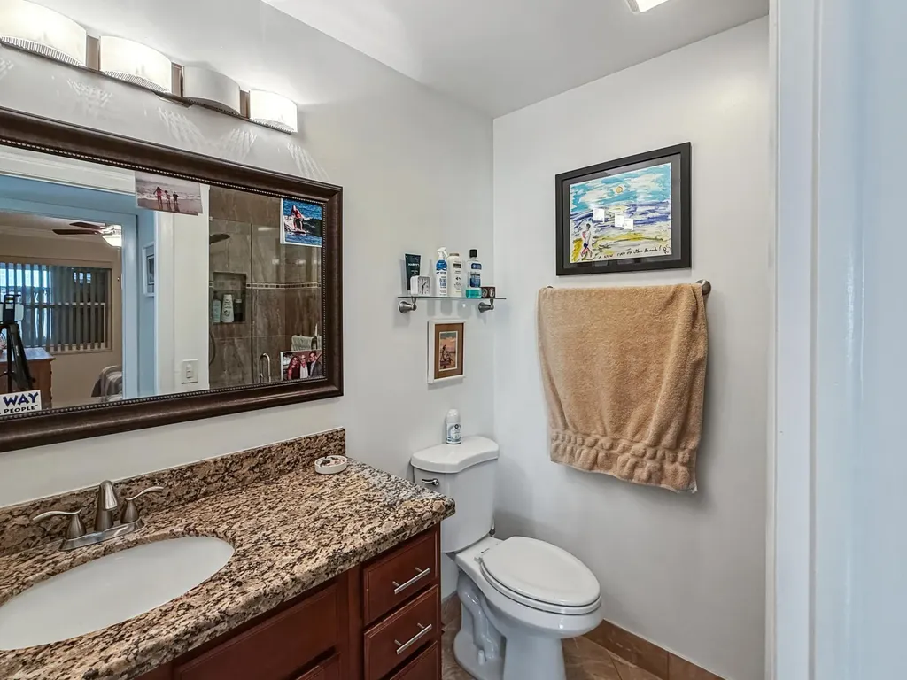 334 Piedmont G Delray Beach FL 33484