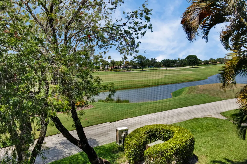 7380 Clunie Place Delray Beach FL 33446