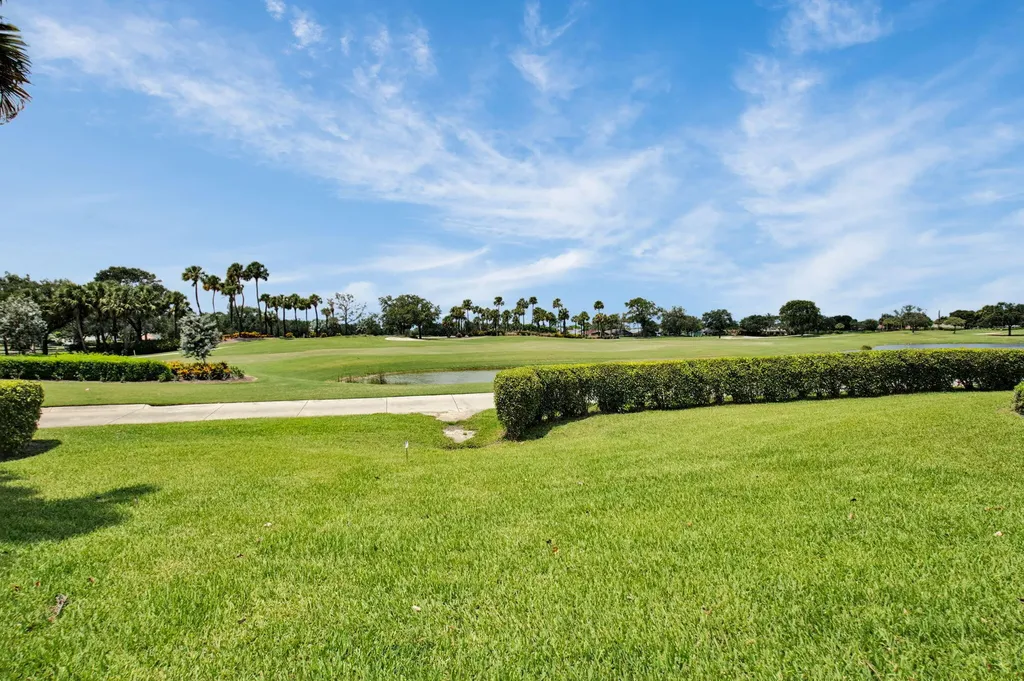 7380 Clunie Place Delray Beach FL 33446