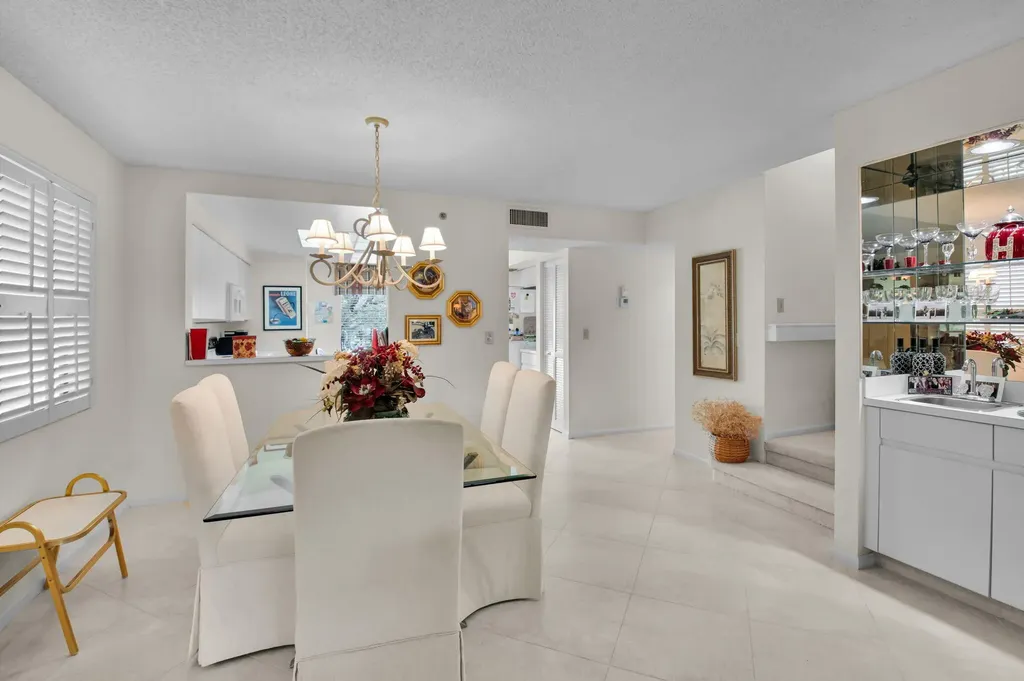 7380 Clunie Place Delray Beach FL 33446