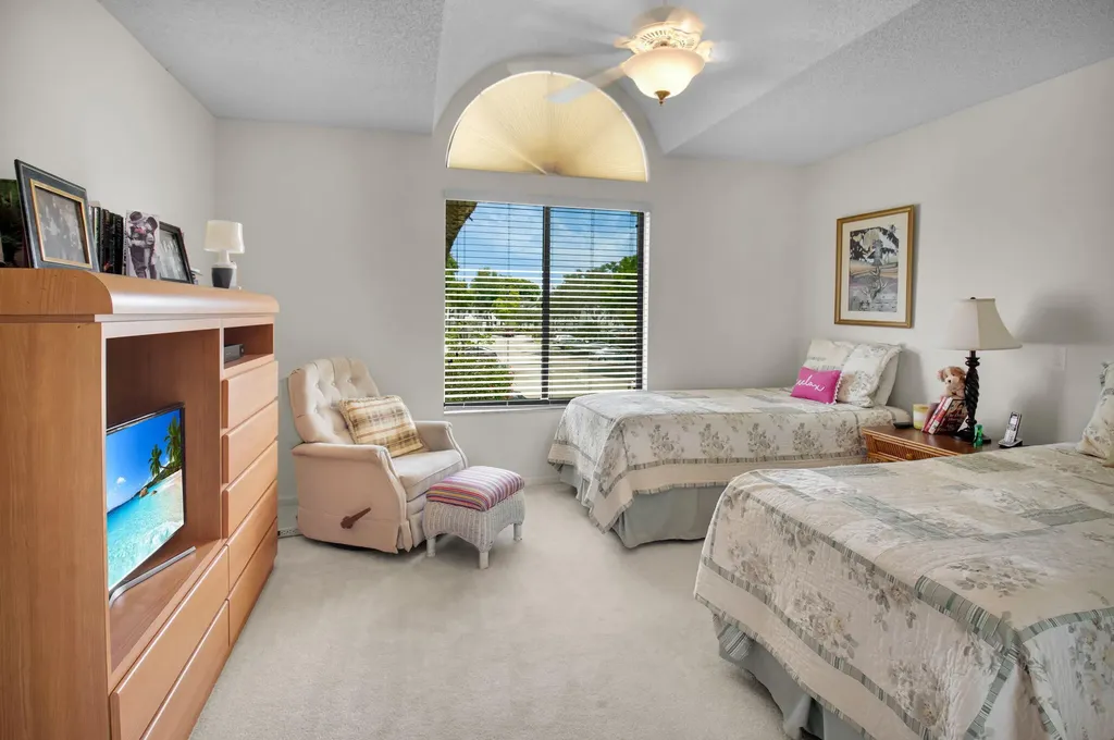 7380 Clunie Place Delray Beach FL 33446