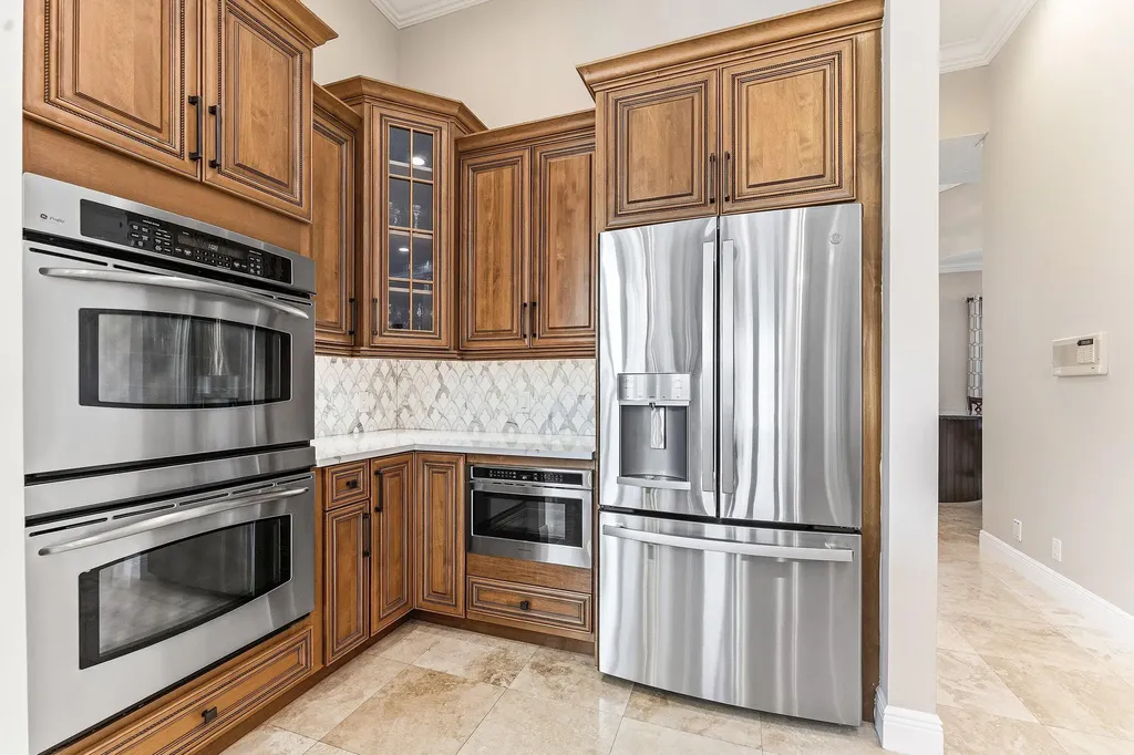 8880 S Kendale Circle Lake Worth FL 33467