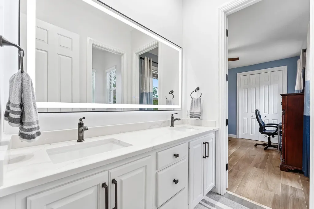 8880 S Kendale Circle Lake Worth FL 33467
