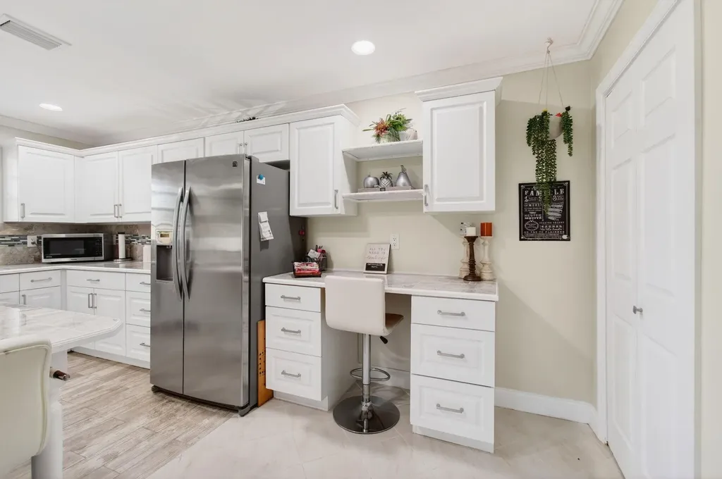 4530 NW 4th Street Delray Beach FL 33445