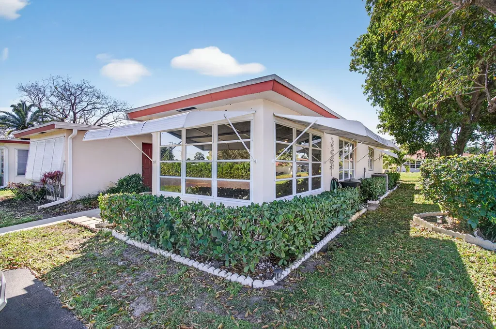4530 NW 4th Street Delray Beach FL 33445