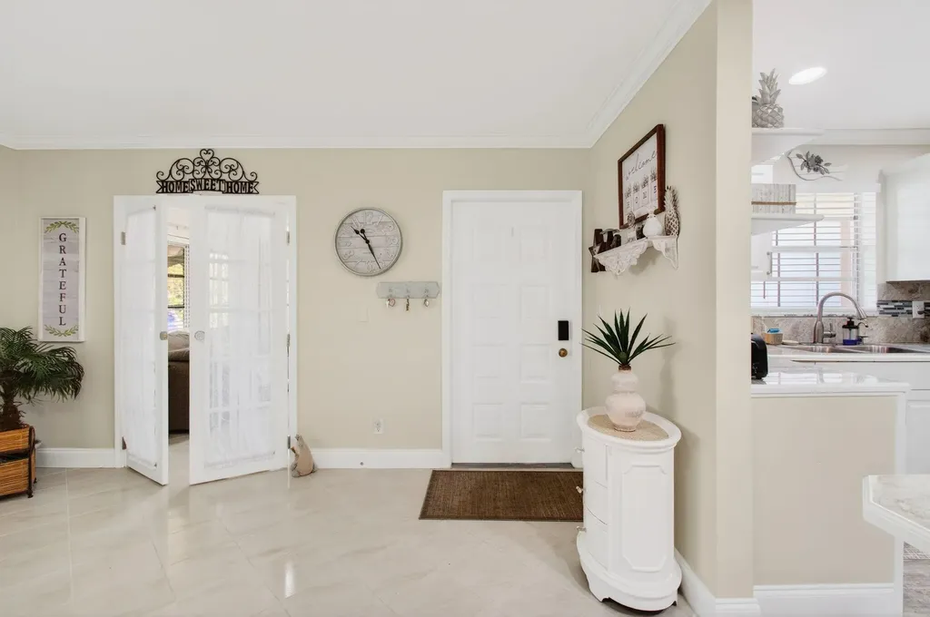 4530 NW 4th Street Delray Beach FL 33445