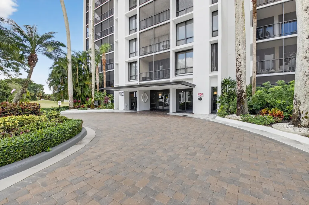 7754 Lakeside Boulevard Boca Raton FL 33434