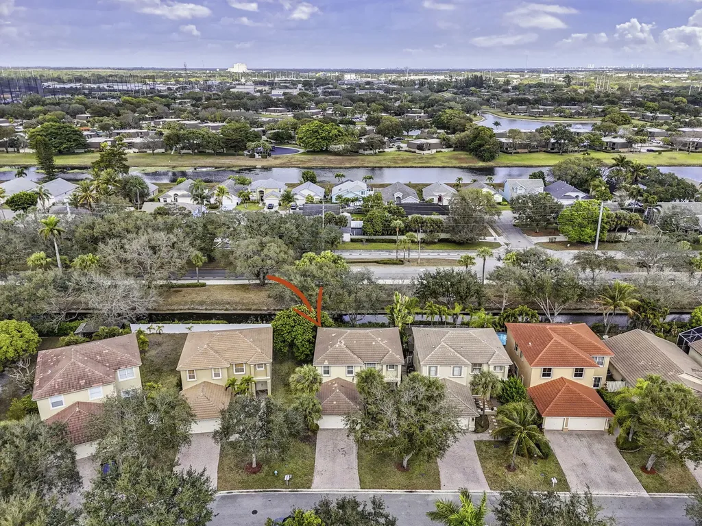 5002 Victoria Circle West Palm Beach FL 33409