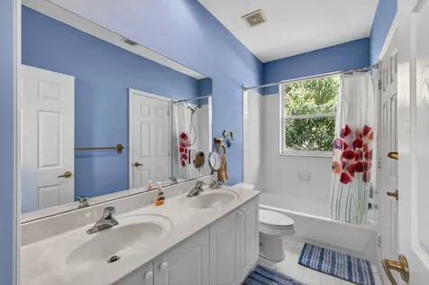 5002 Victoria Circle West Palm Beach FL 33409