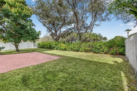5002 Victoria Circle West Palm Beach FL 33409