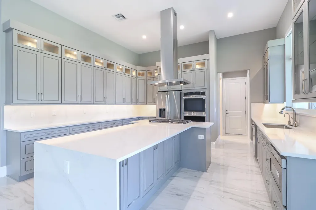 7595 155th Place N Palm Beach Gardens FL 33418