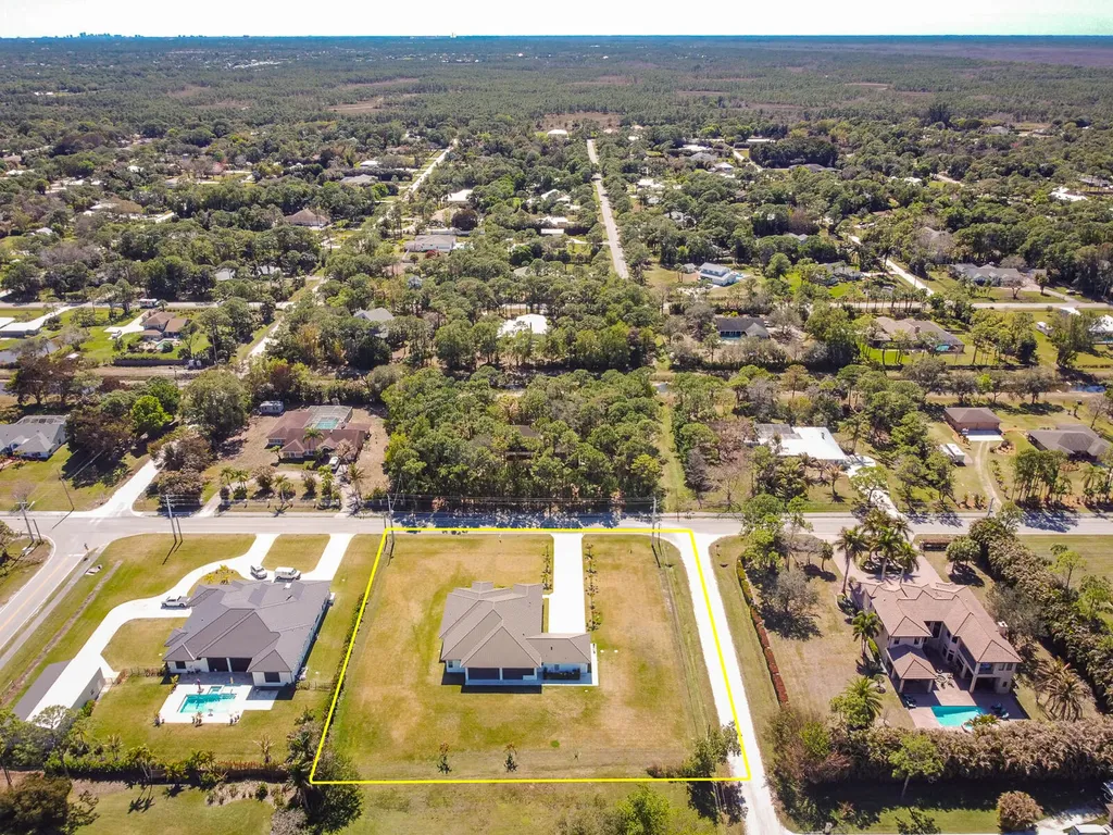 7595 155th Place N Palm Beach Gardens FL 33418