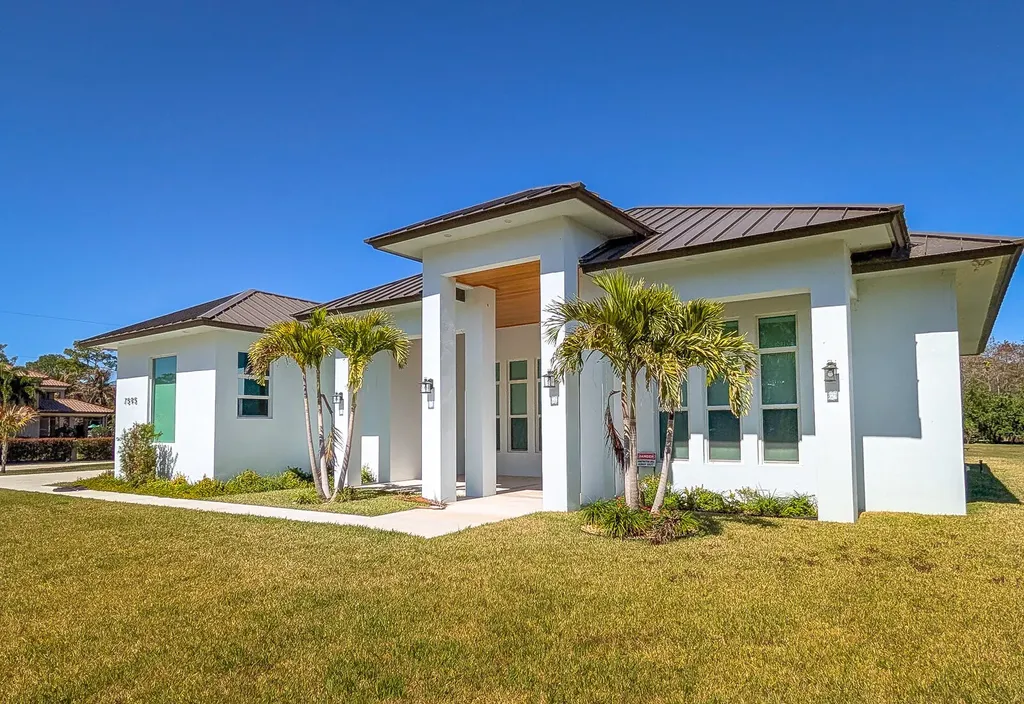 7595 155th Place N Palm Beach Gardens FL 33418