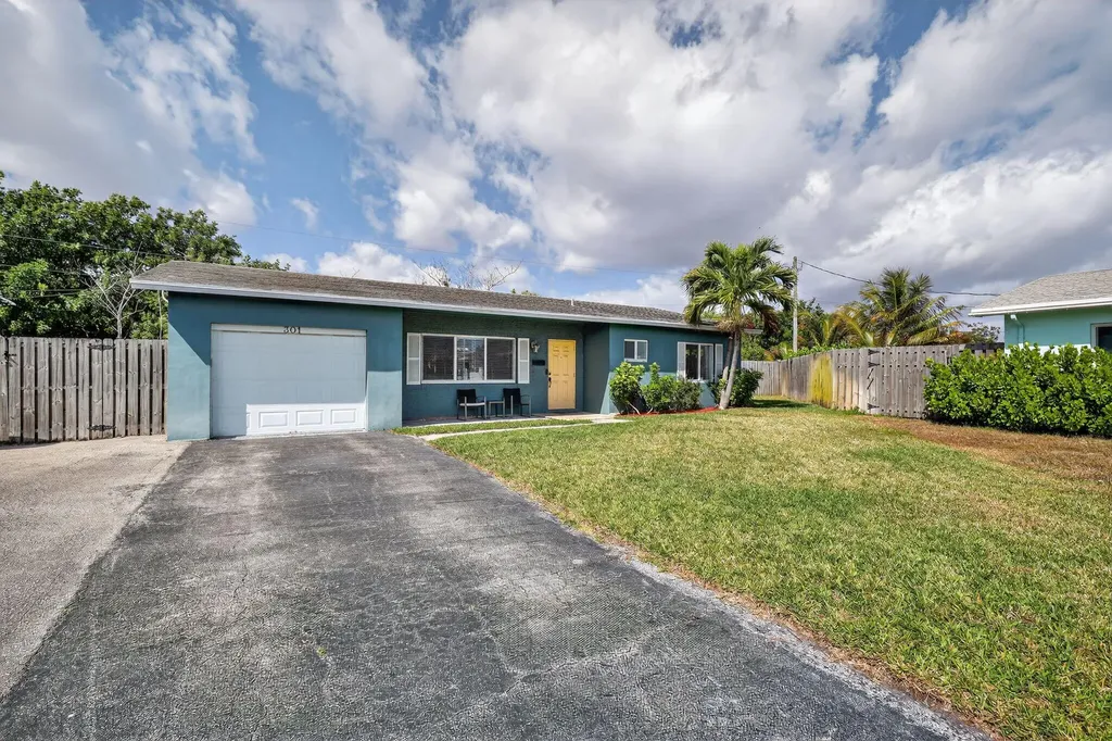 301 SE 3rd Street Deerfield Beach FL 33441