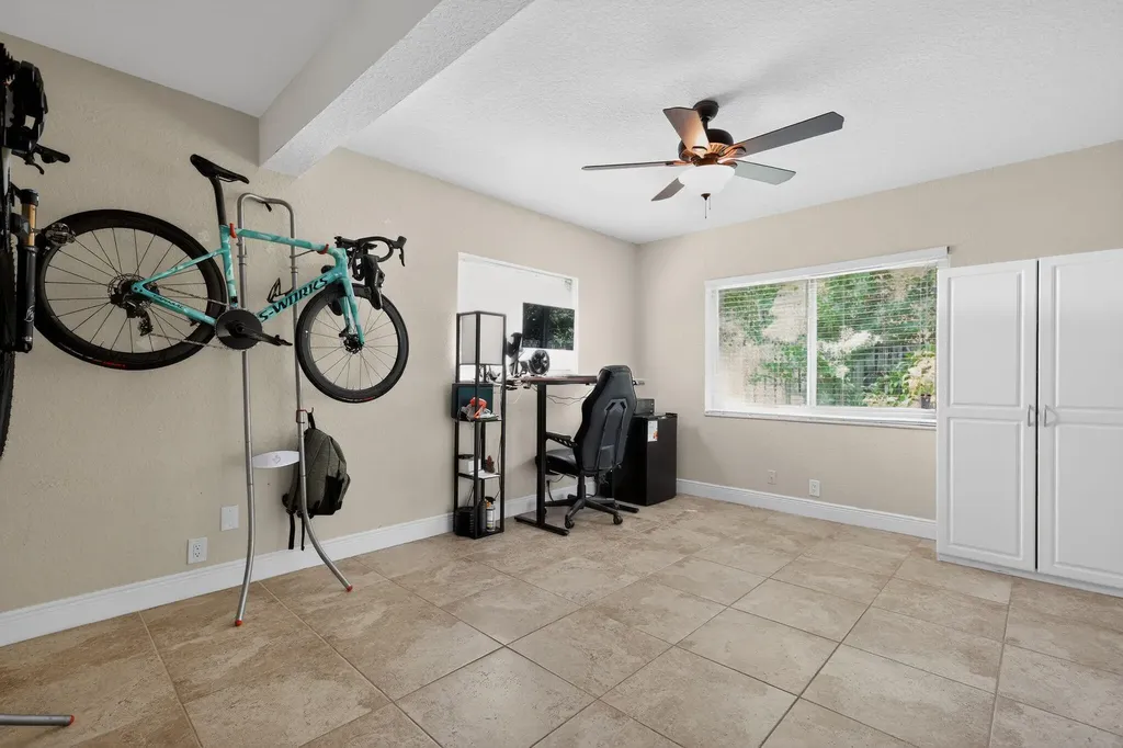 301 SE 3rd Street Deerfield Beach FL 33441