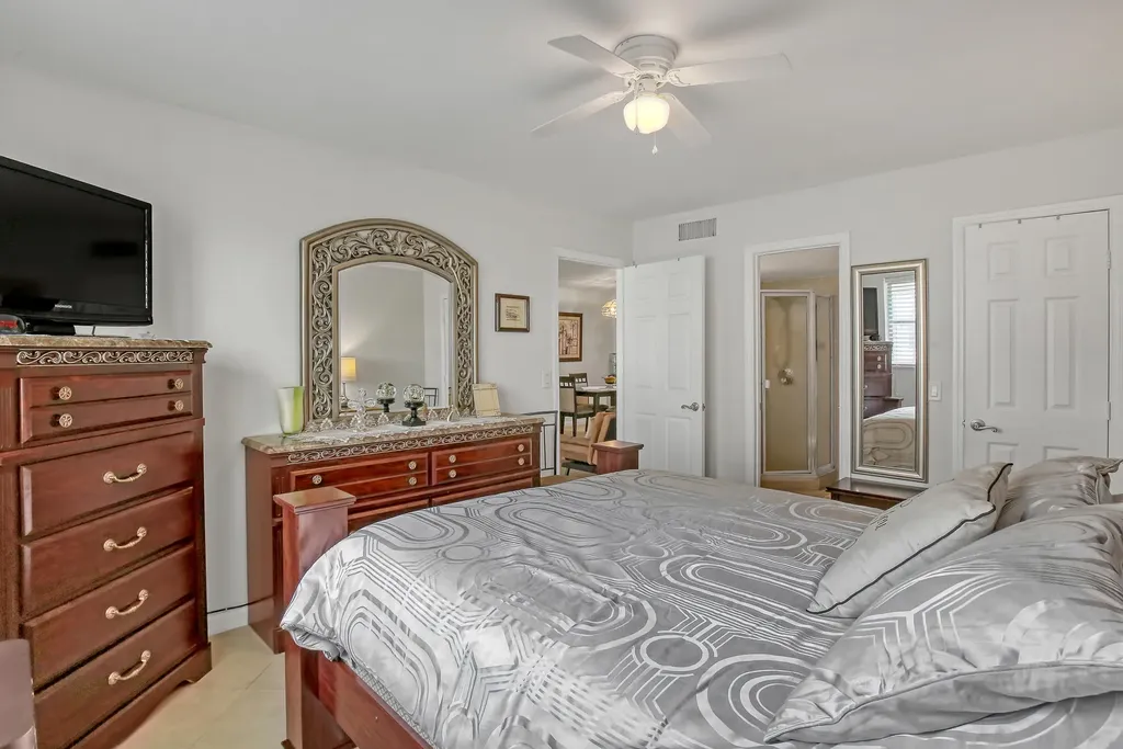 646 Snug Harbor Drive Boynton Beach FL 33435