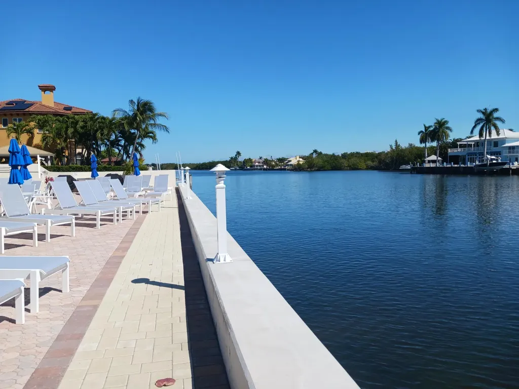 646 Snug Harbor Drive Boynton Beach FL 33435