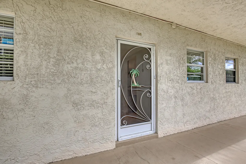 646 Snug Harbor Drive Boynton Beach FL 33435