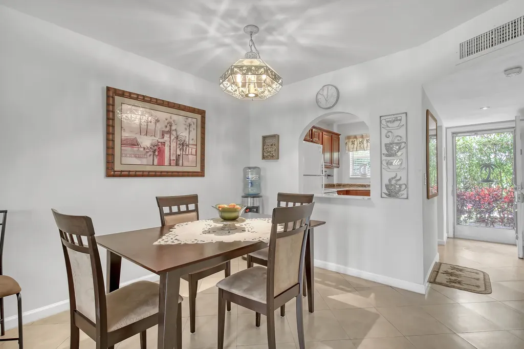 646 Snug Harbor Drive Boynton Beach FL 33435