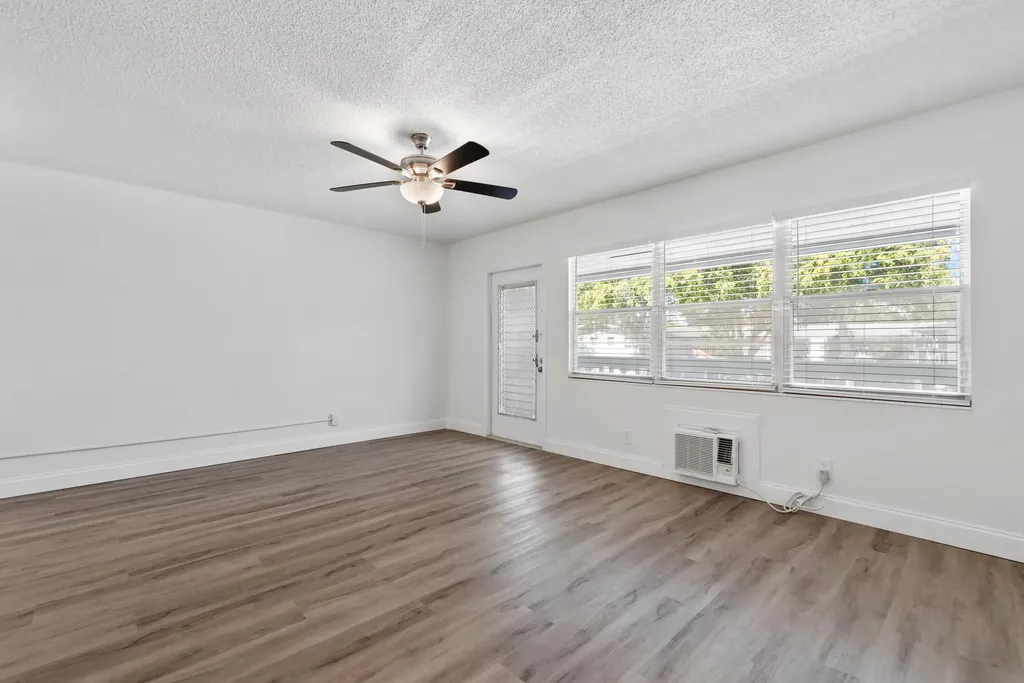 142 Ventnor I Deerfield Beach FL 33442