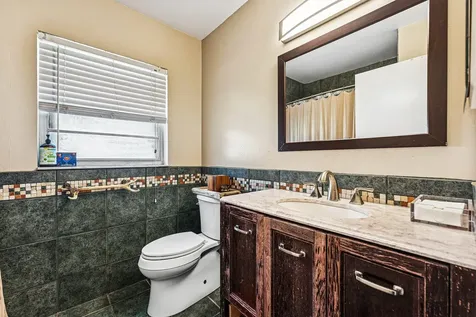 838 NW 9th Way Boynton Beach FL 33426