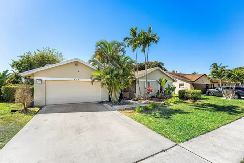 838 NW 9th Way Boynton Beach FL 33426