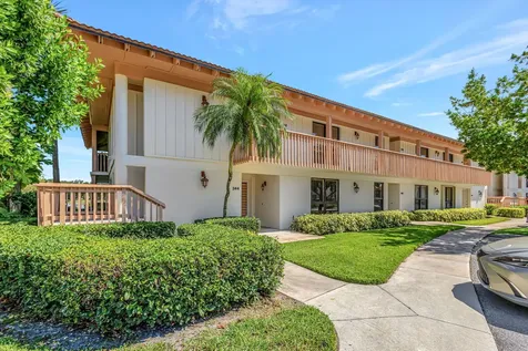 348 Brackenwood Circle Palm Beach Gardens FL 33418