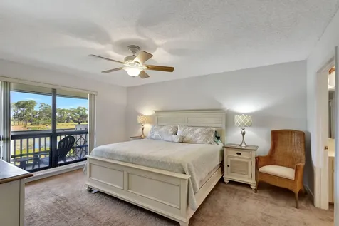 348 Brackenwood Circle Palm Beach Gardens FL 33418