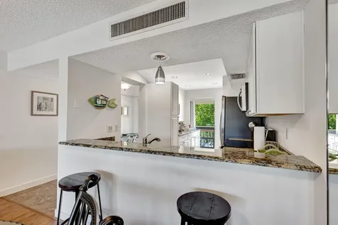 348 Brackenwood Circle Palm Beach Gardens FL 33418