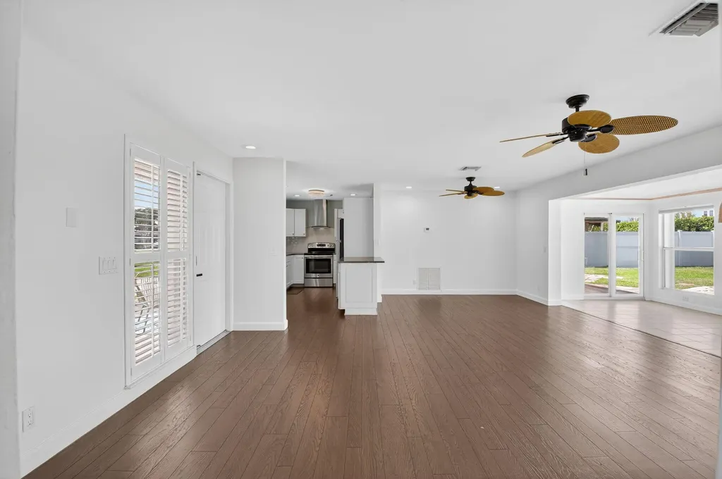 1231 SW 4th Street Boca Raton FL 33486