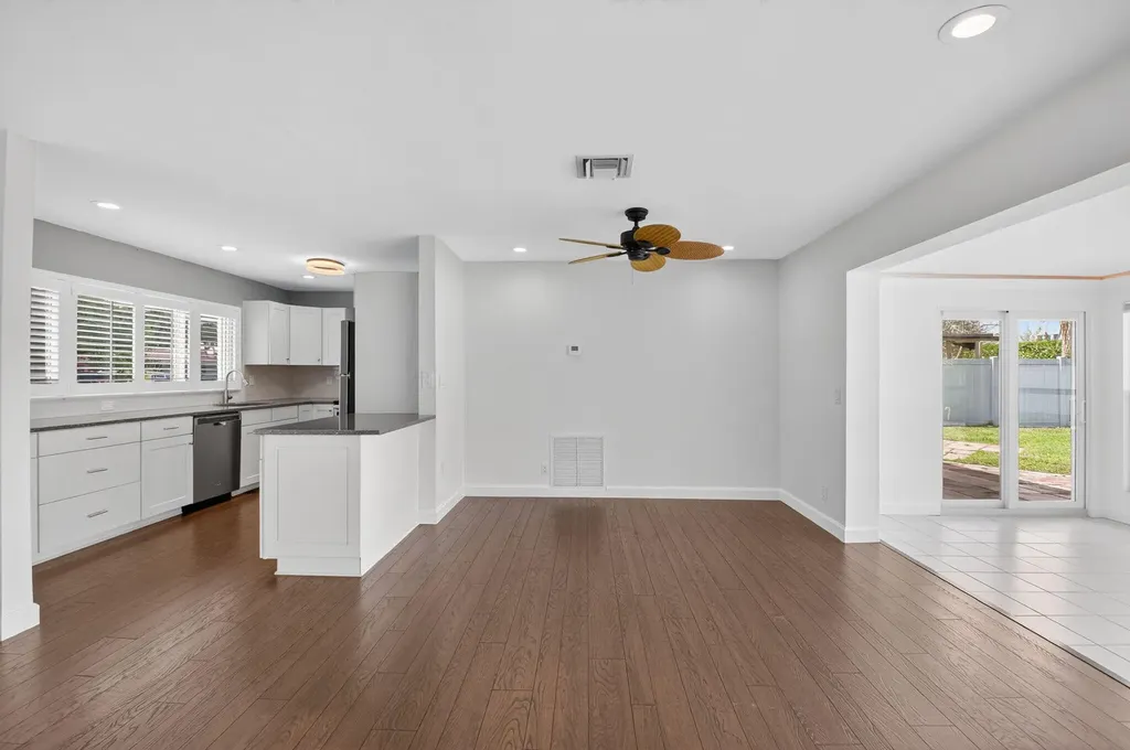 1231 SW 4th Street Boca Raton FL 33486