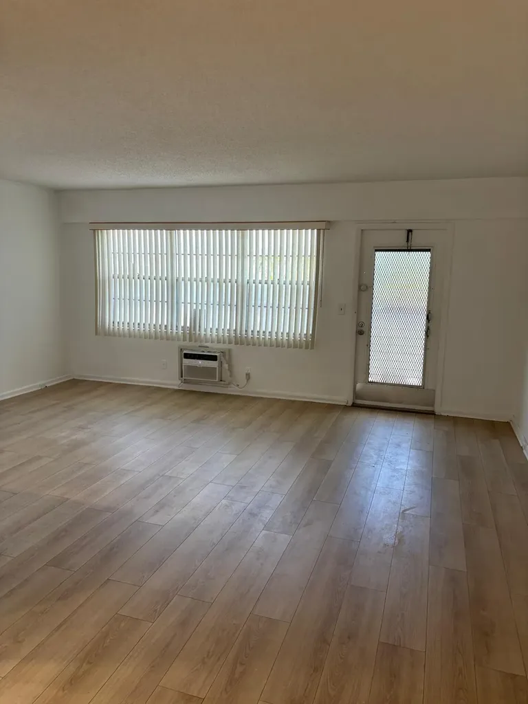 156 Brighton D Boca Raton FL 33434