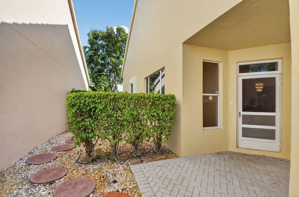 8361 Horseshoe Bay Road Boynton Beach FL 33472