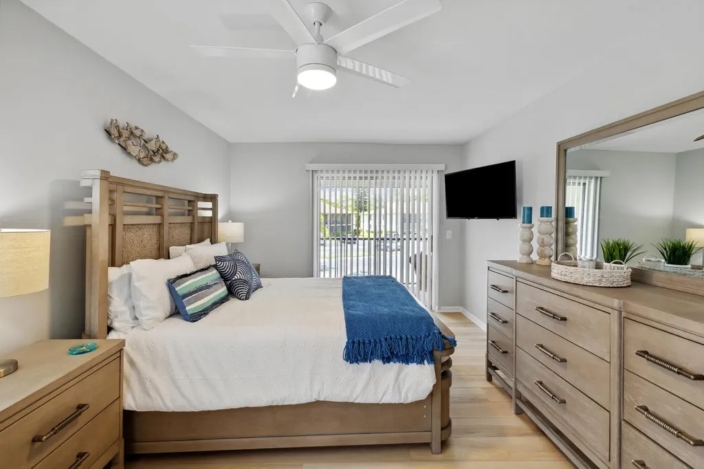6271 Chasewood Drive Jupiter FL 33458