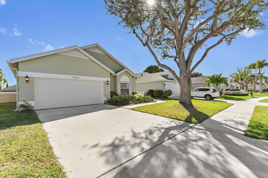 7724 Mansfield Hollow Road Delray Beach FL 33446
