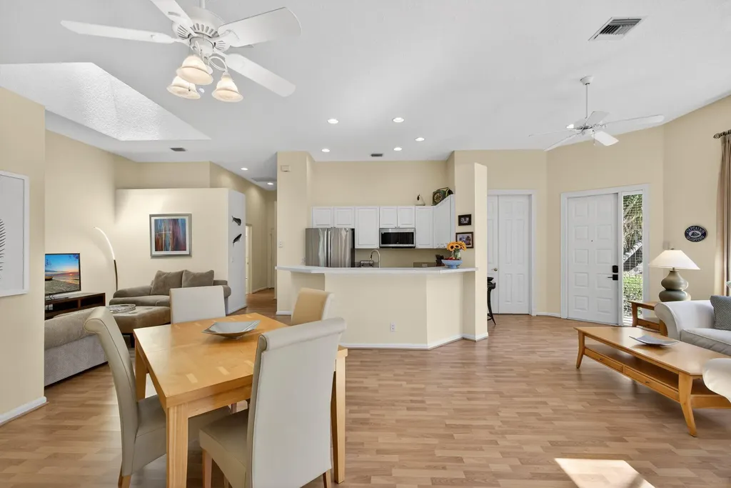 7671 Dahlia Court West Palm Beach FL 33412