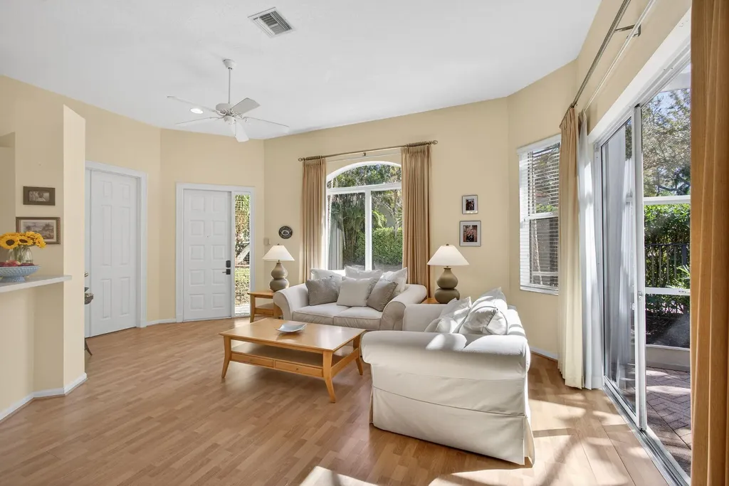 7671 Dahlia Court West Palm Beach FL 33412