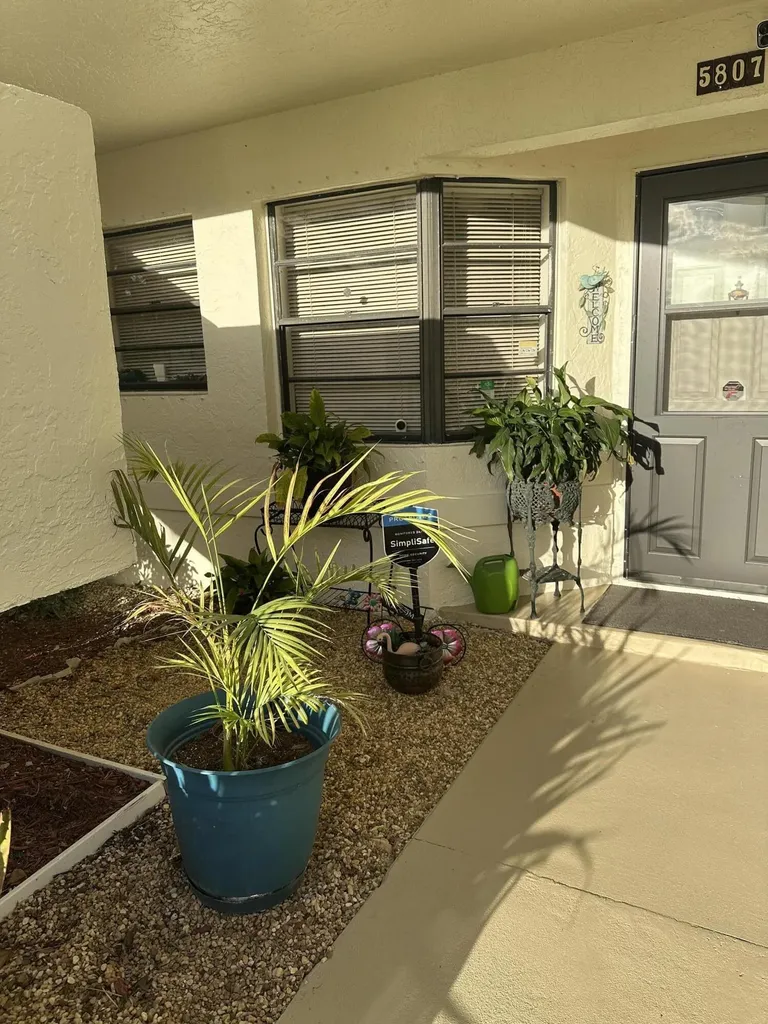 5807 Parkwalk Drive Boynton Beach FL 33472