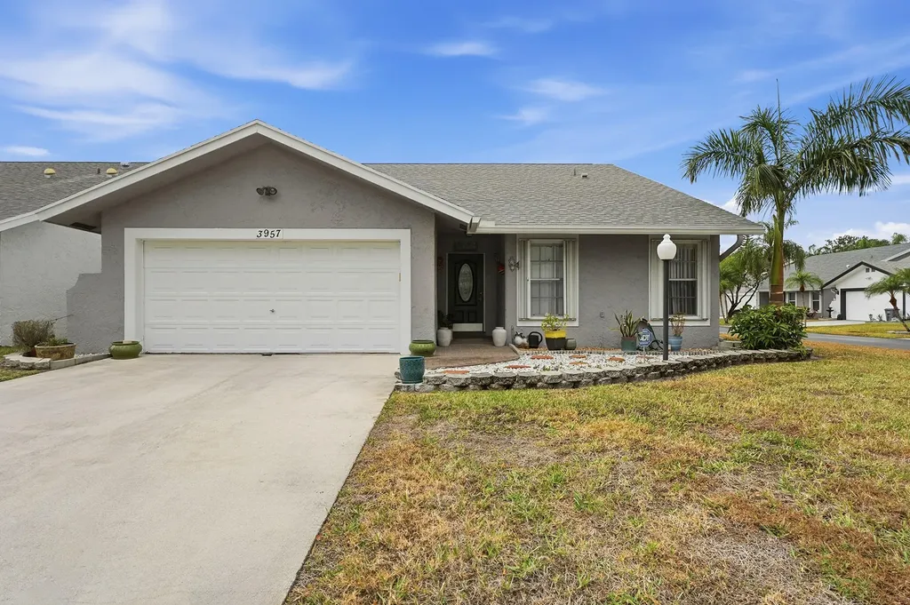 3957 Dafilee Circle West Palm Beach FL 33417