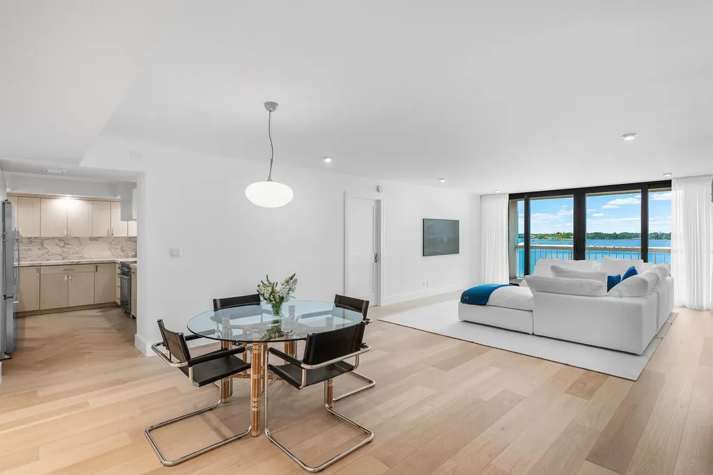 3250 S Ocean Boulevard Palm Beach FL 33480