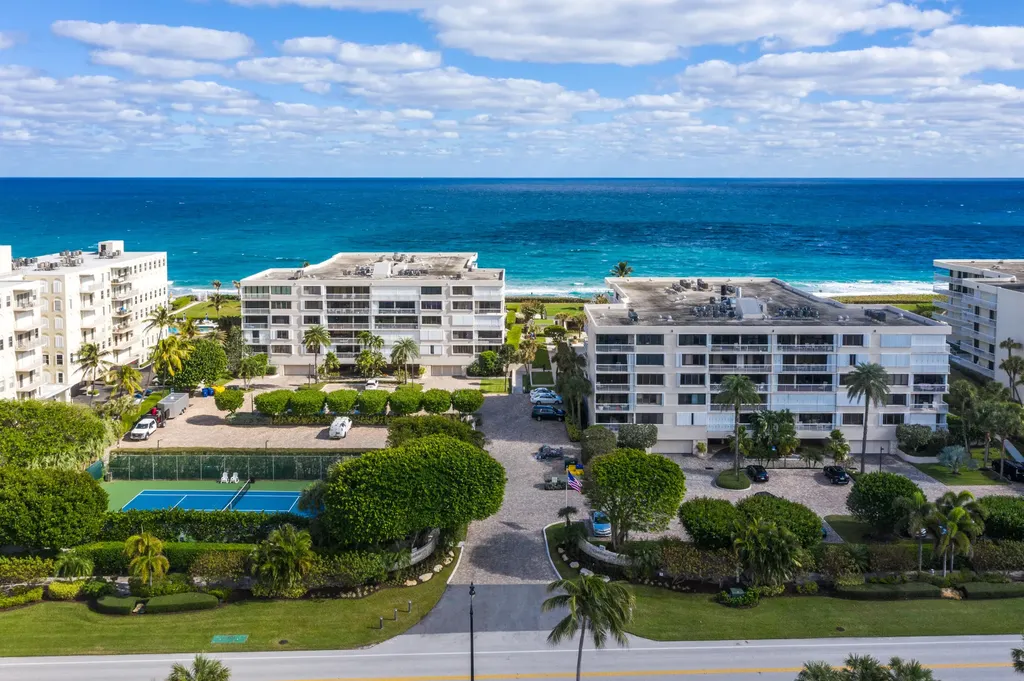 3250 S Ocean Boulevard Palm Beach FL 33480