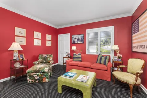 624 N Lake Way Palm Beach FL 33480