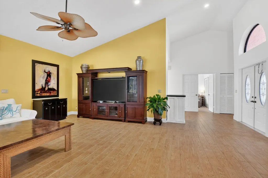 19260 Cherry Hills Terrace Boca Raton FL 33498