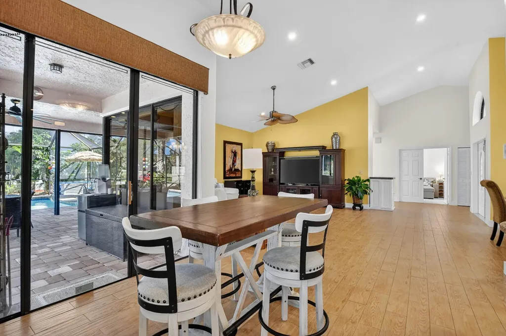 19260 Cherry Hills Terrace Boca Raton FL 33498