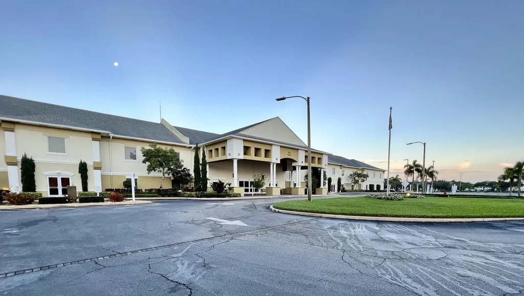 76 Sheffield D West Palm Beach FL 33417