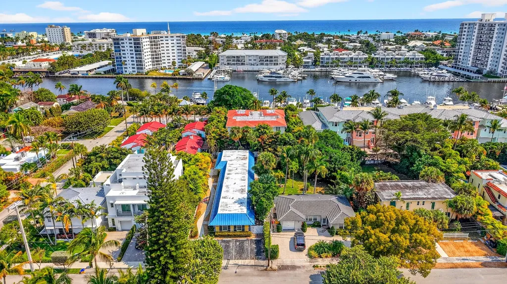 111 SE 7th Avenue Delray Beach FL 33483