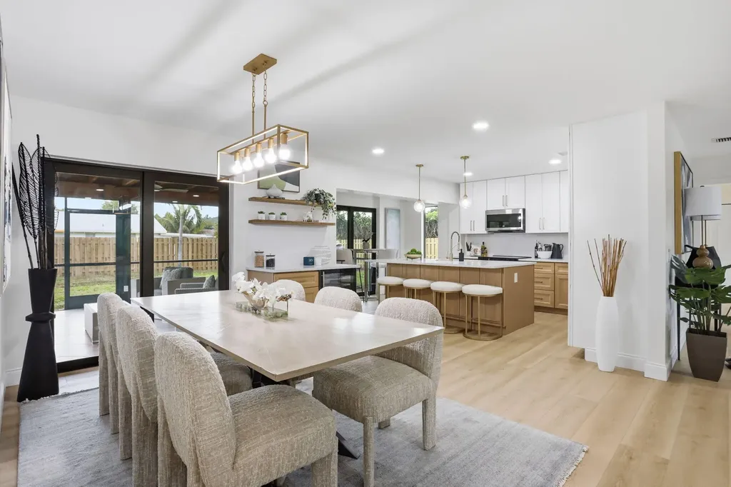 4694 Brady Boulevard Delray Beach FL 33445
